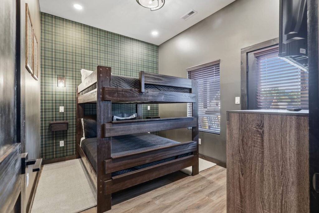 Summit After Dark queen bunk suites