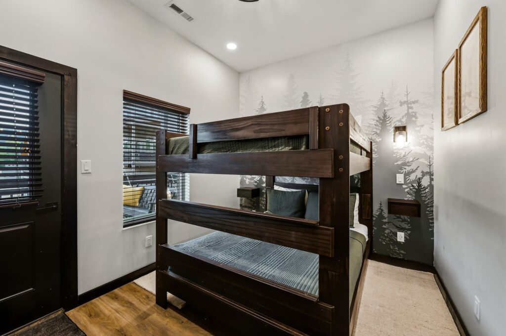 Summit After Dark queen bunk suites