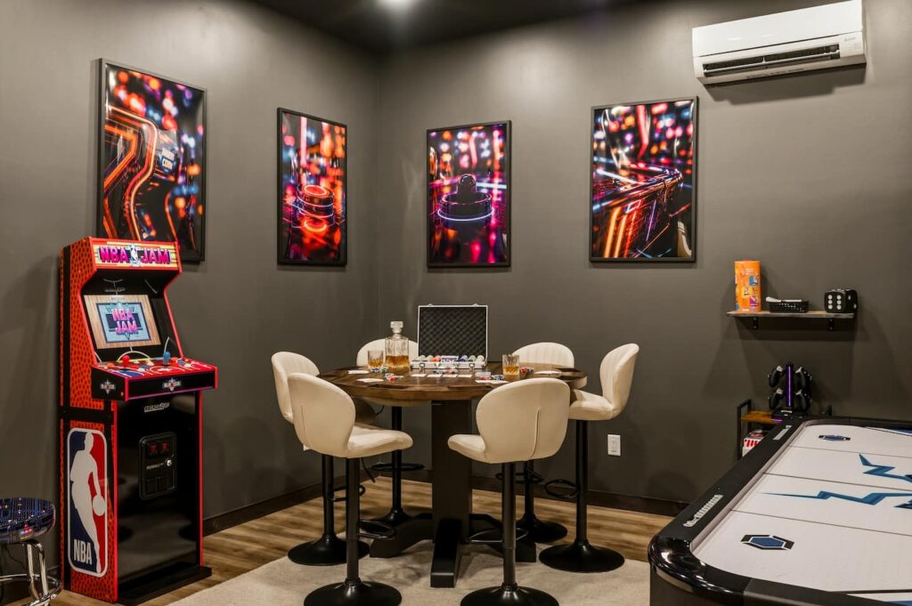 Summit After Dark Challenge Room arcade