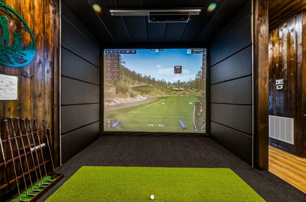 Summit After Dark – The Golf Lounge