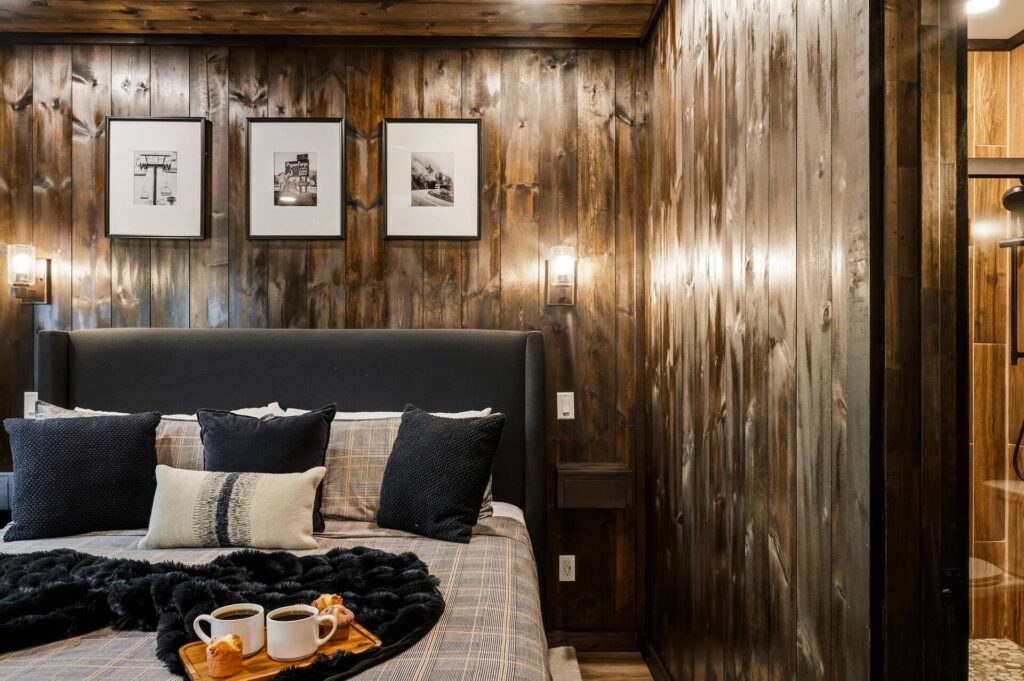 Summit After Dark King Suite 1