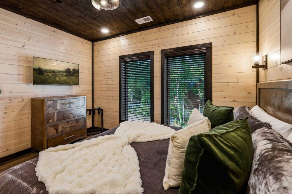 Summit After Dark King Suite 2